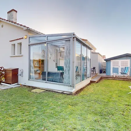 Holiday home La A Vos Pied Pour 4 Personnes Les Bussolleries