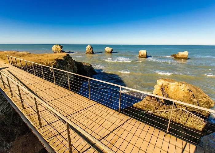 La A Vos Pied Pour 4 Personnes Les Bussolleries