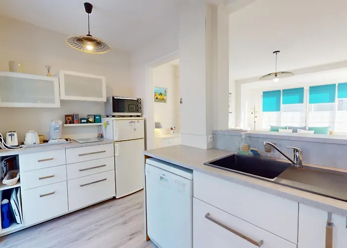 La A Vos Pied Pour 4 Personnes